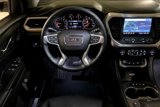 Used 2023 GMC Acadia SLT w/ Preferred Package image 5