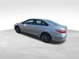 Used 2017 Toyota Camry image 2