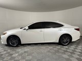Used 2018 Lexus ES 350 w/ Premier Package image 3