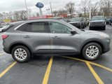 Used 2022 Ford Escape SE w/ Cold Weather Package image 6