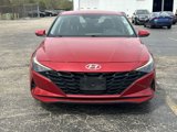 Certified 2022 Hyundai Elantra SEL w/ Convenience Package image 2