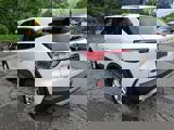 Used 2020 Ford Escape SE image 5