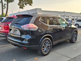 Used 2016 Nissan Rogue SL w/ SL Premium Package image 3