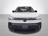 New 2025 Volkswagen Taos SE image 4