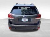 Used 2022 Subaru Forester Premium image 5