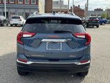 Used 2024 GMC Terrain SLT w/ Infotainment Package II image 4