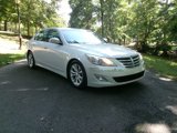 Used 2013 Hyundai Genesis 3.8 image 3