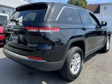 Used 2023 Jeep Grand Cherokee Laredo w/ Luxury Tech Group I image 5