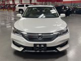 Used 2017 Honda Accord Touring image 3