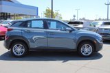 Used 2022 Hyundai Kona SE image 5