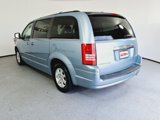Used 2010 Chrysler Town & Country Touring image 3