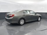 Used 2014 Toyota Camry L image 3