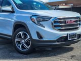 Used 2020 GMC Terrain SLT image 2