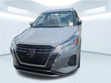 Used 2021 Nissan Kicks SV image 2