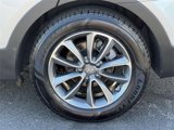 Used 2017 Hyundai Santa Fe SE image 5