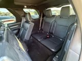 Used 2018 Land Rover Discovery HSE image 6