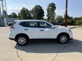 Used 2016 Nissan Rogue S image 5
