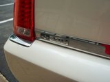 Used 2010 Cadillac DTS image 3