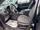 Used 2021 Chevrolet Equinox LT w/ Driver Convenience Package image 5