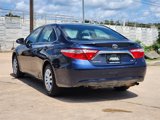 Used 2015 Toyota Camry LE image 5