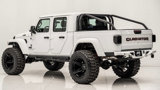 Used 2025 Jeep Gladiator Sport image 4