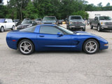 Used 2002 Chevrolet Corvette Coupe w/ Preferred Equipment Group2 image 5