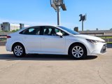 Used 2023 Toyota Corolla LE image 3