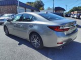 Used 2018 Lexus ES 350 Ultra Luxury image 5