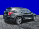 Certified 2022 Ford Explorer XLT w/ Equipment Group 202A image 4