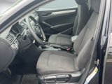 Used 2017 Volkswagen Passat 1.8T S image 4