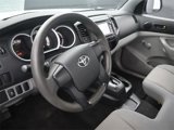 Used 2014 Toyota Tacoma 2WD Regular Cab image 5