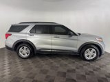 Used 2020 Ford Explorer XLT image 4