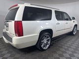 Used 2013 Cadillac Escalade ESV Platinum image 3
