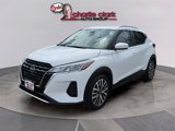 Used 2023 Nissan Kicks SV image 2