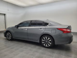 Used 2017 Nissan Altima 2.5 SV image 3