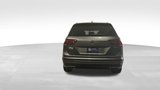 Used 2020 Volkswagen Tiguan SE R-Line image 4