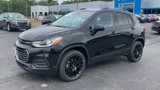 Certified 2022 Chevrolet Trax LT w/ Midnight Edition image 4