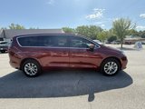 Used 2023 Chrysler Pacifica Touring-L w/ Uconnect Theater Family Group image 4