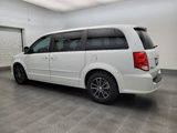 Used 2015 Dodge Grand Caravan SXT image 3