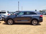 Used 2018 Kia Sorento SX image 2