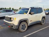 Used 2017 Jeep Renegade Trailhawk image 4