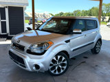 Used 2013 Kia Soul ! w/ Premium Pkg image 4