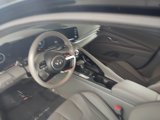 Used 2022 Hyundai Elantra SEL w/ Convenience Package image 2