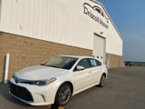 Used 2016 Toyota Avalon Limited image 2
