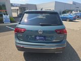 Certified 2021 Volkswagen Tiguan SE w/ Panoramic Sunroof Package image 3