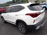 Used 2021 Kia Seltos SX w/ SX Sunroof Package image 3