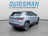 Used 2022 Jeep Compass Limited image 3