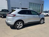 Used 2017 Ford Edge SE image 2