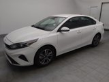 Used 2022 Kia Forte LXS image 2