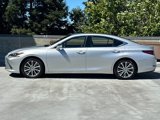 Used 2019 Lexus ES 350 w/ Premium Package image 2